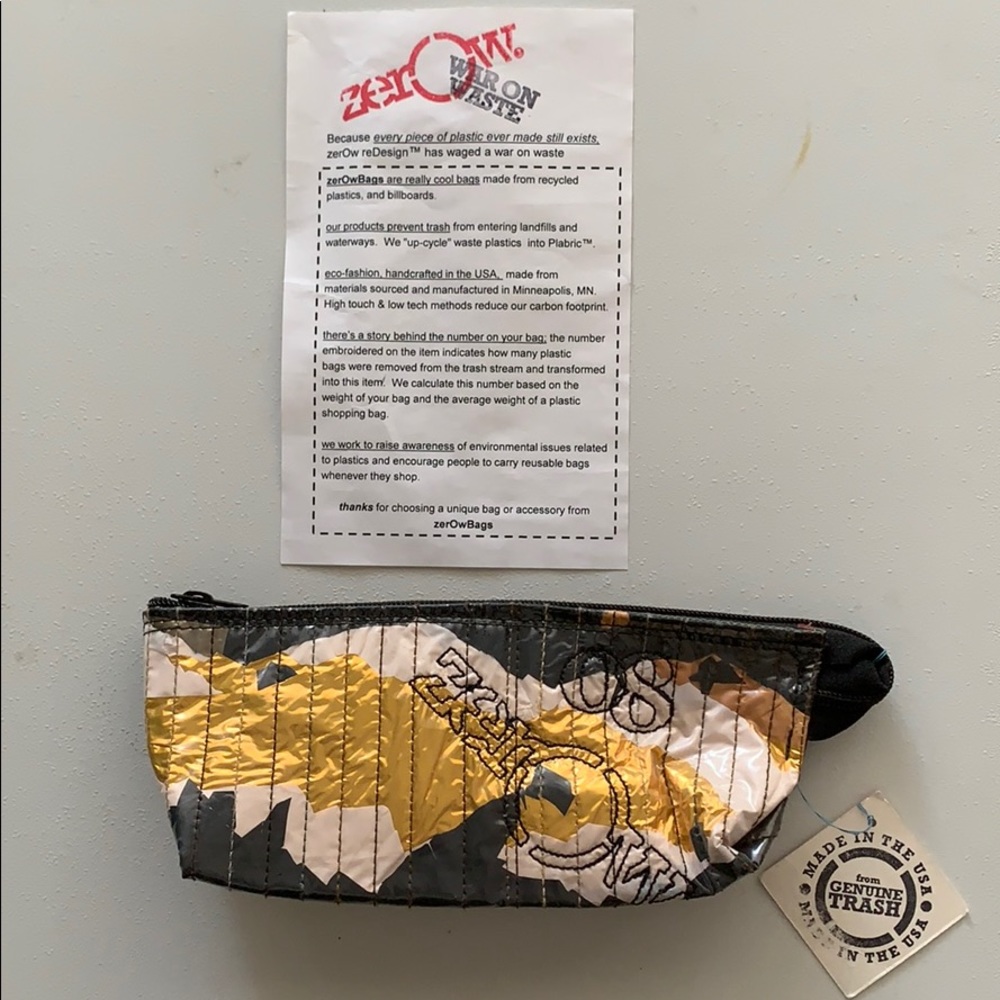 Makeup Case Made Out of Recycled Plastics